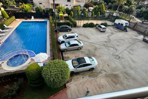 2.500 M2 ALAN İÇERİSİNDE HAVUZLU FULL JENERATÖRLÜ MERKEZİ KONUMLU CAZİP 3+1