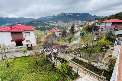 480 M2 ARSA İÇİNDE KONUMU YÜKSEK MANZARALI BAĞIMSIZ VİLLA
