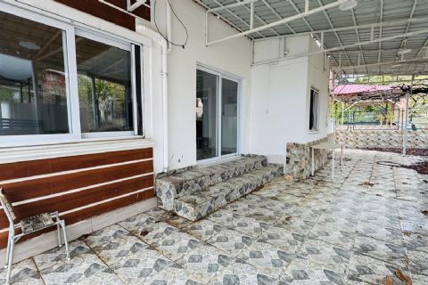 480 M2 ARSA İÇİNDE KONUMU YÜKSEK MANZARALI BAĞIMSIZ VİLLA