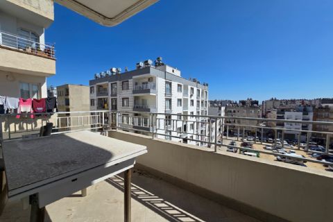 AKDENİZ NUSRATİYE'DE HER KATTA TEK DAİRE FERAH GENİŞ 3+1