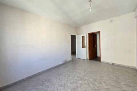 AKDENİZ NUSRATİYE'DE HER KATTA TEK DAİRE FERAH GENİŞ 3+1