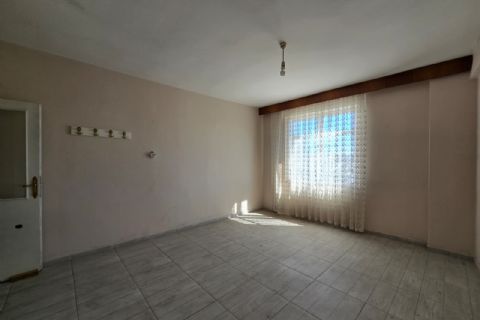 AKDENİZ NUSRATİYE'DE HER KATTA TEK DAİRE FERAH GENİŞ 3+1