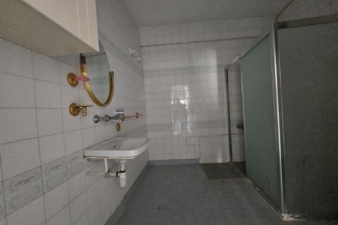 AKDENİZ NUSRATİYE'DE HER KATTA TEK DAİRE FERAH GENİŞ 3+1