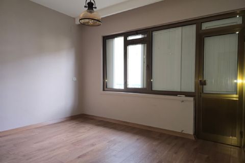 ÇAĞDAŞKENT KORU SİTESİ 55 M2 BAHÇELİ YENİLENMİŞ 4+1 VİLLA
