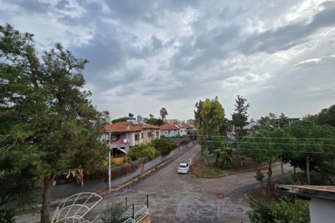 ÇAĞDAŞKENT KORU SİTESİ 55 M2 BAHÇELİ YENİLENMİŞ 4+1 VİLLA