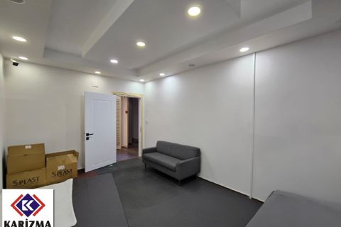 FORUM YANI GMK CEPHELİ TABELA DEĞERİ YÜKSEK 3+1 OFİS