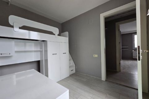 FUAT MOREL'DE 3.ÇEVREYOLU HİZASINDA TEK BLOK CEPHELERİ AÇIK 2+1