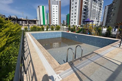 Full Eşyalı, Açık Cepheli, Havuzlu 1+1 Daire