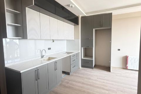 GENİŞ PEYZAJ ALANI BULUNAN LÜKS 2+1 