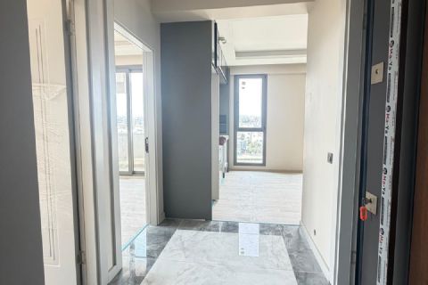 GENİŞ PEYZAJ ALANI BULUNAN LÜKS 2+1 