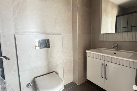 GENİŞ PEYZAJ ALANI BULUNAN LÜKS 2+1 