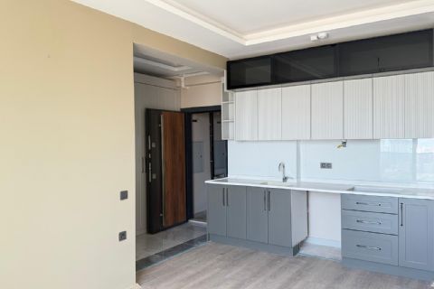 GENİŞ PEYZAJ ALANI BULUNAN LÜKS 2+1 