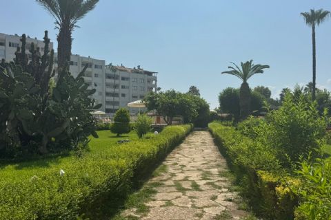KARİZMA 'DAN Mezitli Palma 1'de Deniz Manzaralı, Güvenlikli 2+1 Satılık Daire