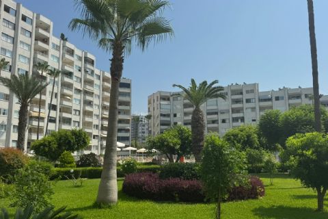 KARİZMA 'DAN Mezitli Palma 1'de Deniz Manzaralı, Güvenlikli 2+1 Satılık Daire