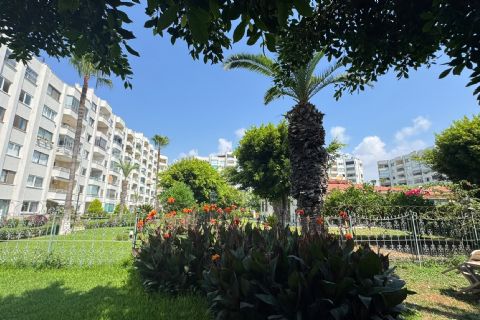 KARİZMA 'DAN Mezitli Palma 1'de Deniz Manzaralı, Güvenlikli 2+1 Satılık Daire