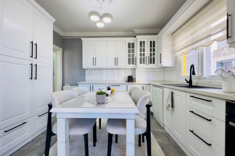 KARİZMADA YENİ MH'DE FULL YAPILI GENİŞ BAĞIMSIZ 3+1