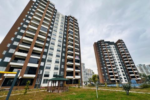 KARİZMA'DAN 2 BLOK SİTE İÇİ CEPHESİ AÇIK 2+1