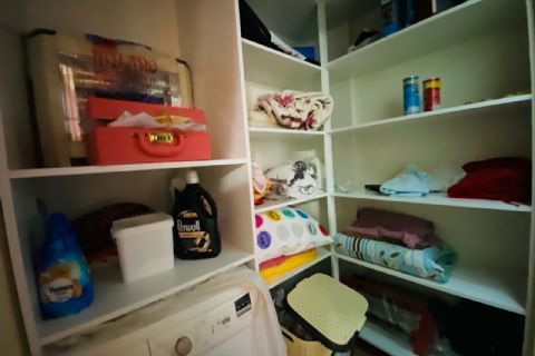 KARİZMA'DAN 3 BLOK SİTE İÇİ TEMİZ MASRAFSIZ HAVUZLU ULAŞIMI KOLAY DAİRE 