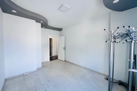 KARİZMA'DAN 34.CAD DE OFİS OLMAYA MÜSAİT 3+1