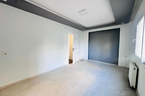 KARİZMA'DAN 34.CAD DE OFİS OLMAYA MÜSAİT 3+1