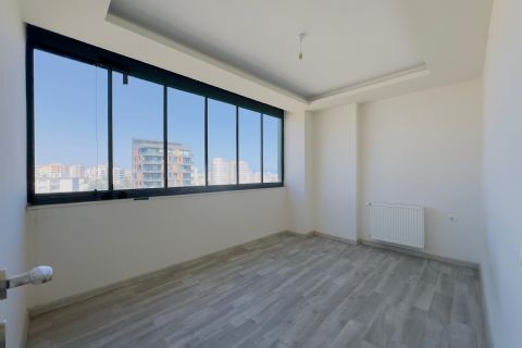 KARİZMA'DAN 34.CAD ÜZERİ TEMİZ 2+1 KİRALIK DAİRE