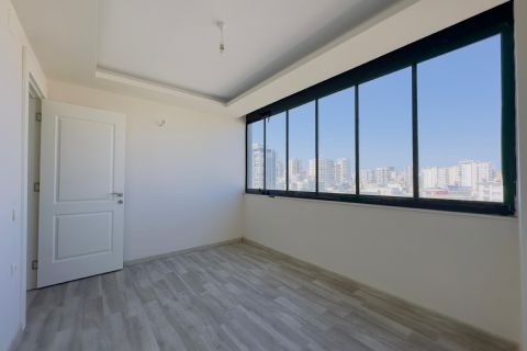 KARİZMA'DAN 34.CAD ÜZERİ TEMİZ 2+1 KİRALIK DAİRE