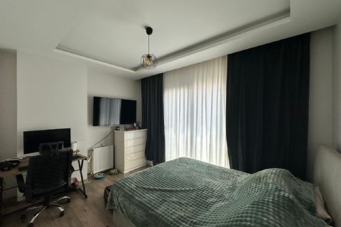 KARİZMA'DAN 34.CADDE CİVARI AÇIK CEPHELİ SİTE İÇİ 2+1
