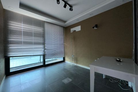 KARİZMA'DAN 34.CAD.ÜSTÜ TERASLI OFİS 2+1