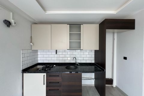 KARİZMA'DAN 50. YIL'DA METRO CİVARI KİRALIK 2+1