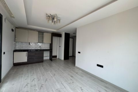 KARİZMA'DAN 50. YIL'DA METRO CİVARI KİRALIK 2+1