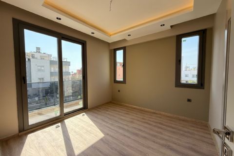 KARİZMA'DAN 50.YIL DA TEK BLOK  İSKANLI FERAH  2+1