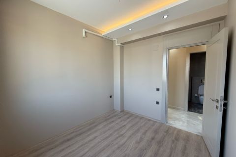 KARİZMA'DAN 50.YIL DA TEK BLOK  İSKANLI FERAH  2+1