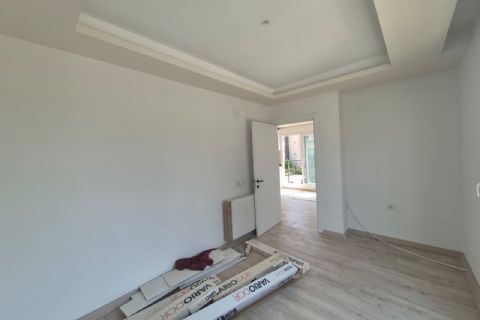 KARİZMA'DAN 50.YILDA YOLA YAKIN SIFIR 2+1