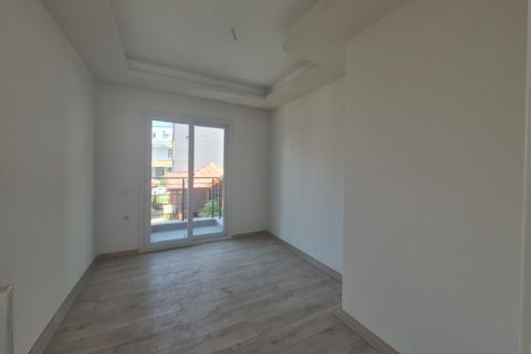 KARİZMA'DAN 50.YILDA YOLA YAKIN SIFIR 2+1