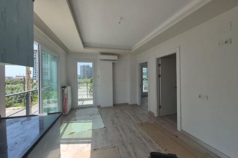 KARİZMA'DAN 50.YILDA YOLA YAKIN SIFIR 2+1