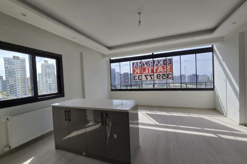 KARİZMA'DAN 75 YIL DA SİTE İÇİ HAVUZLU AÇIK CEPHELİ SIFIR 2+1