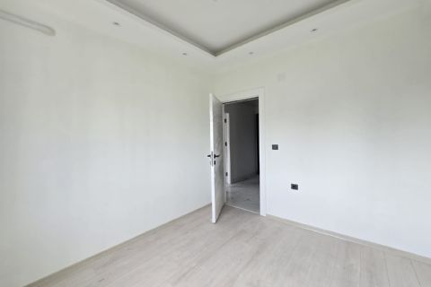 KARİZMA'DAN 75 YIL DA SİTE İÇİ HAVUZLU AÇIK CEPHELİ SIFIR 2+1