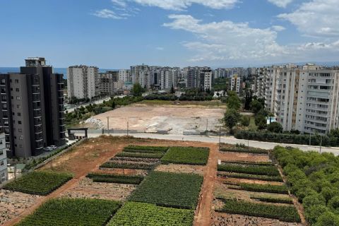 KARİZMA'DAN 75.YILDA Y.DOĞU İLE GMK ARASINDA 1.5 YOĞUNLUK ARSA