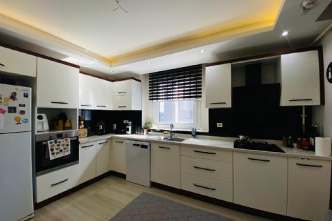 KARİZMA'DAN AKDENİZ MH DE BAĞIMSIZ MUTFAK HAVUZLU GENİŞ 2+1