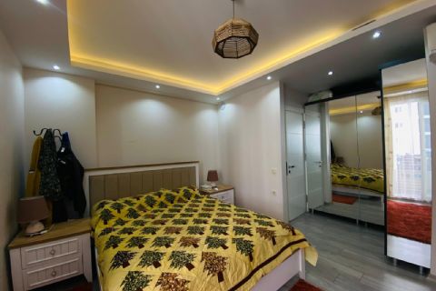 KARİZMA'DAN AKDENİZ MH DE BAĞIMSIZ MUTFAK HAVUZLU GENİŞ 2+1