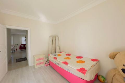 KARİZMA'DAN AKDENİZ MH DE DENİZ GÖREN TEMİZ 2+1