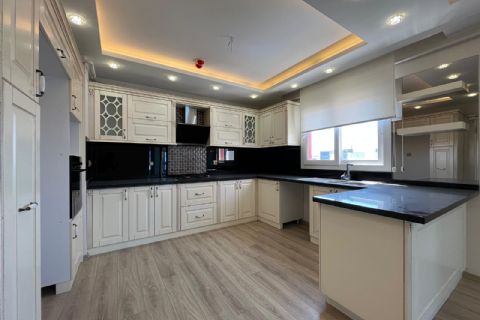 KARİZMA'DAN AKDENİZ MH DE GENİŞ VE LÜX 3+1 DAİRE