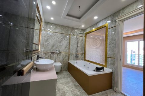 KARİZMA'DAN AKDENİZ MH DE GENİŞ VE LÜX 3+1 DAİRE