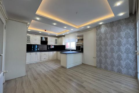 KARİZMA'DAN AKDENİZ MH DE GENİŞ VE LÜX 3+1 DAİRE