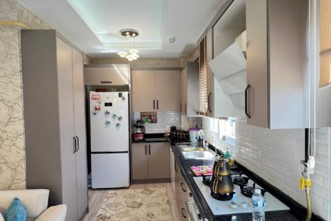 KARİZMA'DAN AKDENİZ MH DE SİTE İÇİ HAVUZLU 3+1