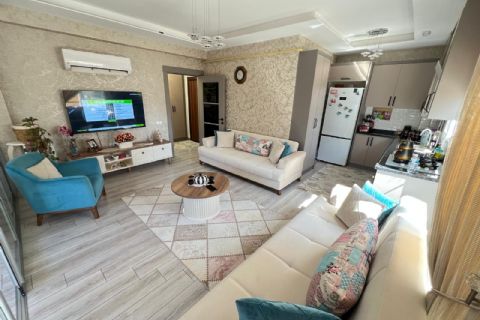 KARİZMA'DAN AKDENİZ MH DE SİTE İÇİ HAVUZLU 3+1