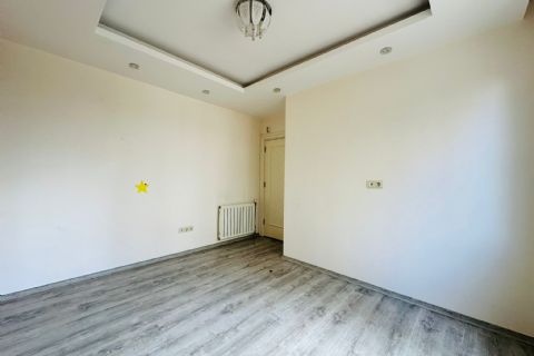 KARİZMA'DAN AKDENİZ MH DE TEK BLOK HAVUZLU SİTE İÇİ GENİŞ 4+1