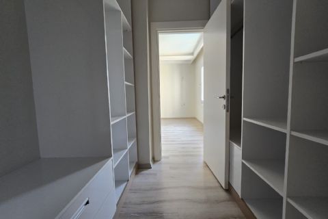 KARİZMA'DAN AKDENİZ MH DE TEK BLOK YÜZME HAVUZLU 3+1