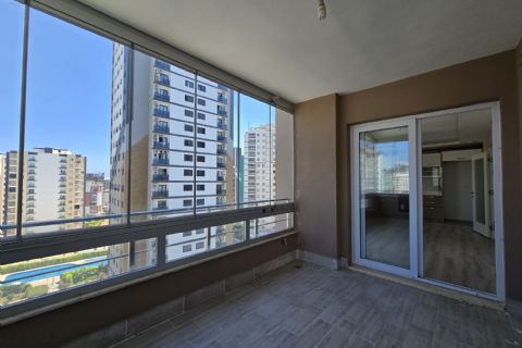 KARİZMA'DAN AKDENİZ MH DE TEK BLOK YÜZME HAVUZLU 3+1