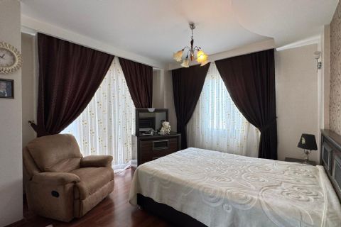 KARİZMA'DAN AKDENİZ MH HAVUZLU CEPHELERİ AÇIK TEMİZ 3+1